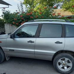 Рейлінги ХРОМ Пластикові ніжки для Chevrolet Niva