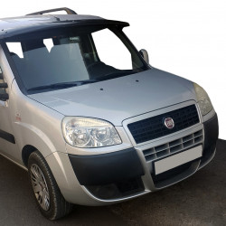 Козирьок на лобове скло (чорний глянець, 5мм) для Fiat Doblo I 2001-2005 рр