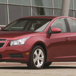 Верхня окантовка скла V1 (для версії Sedan, нерж.) для Chevrolet Cruze 2009-2015 рр