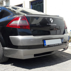 Задня накладка на бампер (під фарбування) для Renault Megane II 2004-2009 рр