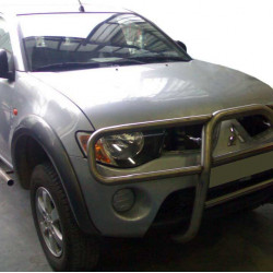 Кенгурятник WT025 (нерж.) для Mitsubishi L200 2006-2015 рр