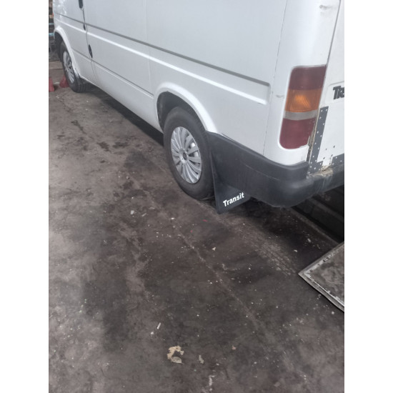 Бризковики Прямі (2 шт) для Ford Transit 1991-2000 рр