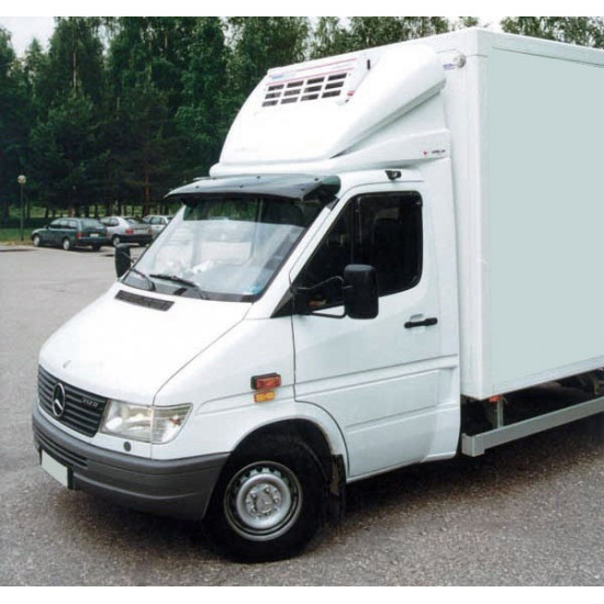 Козирьок на лобове скло (чорний глянець, 5мм) для Mercedes Sprinter W901-905 1995-2006 рр