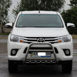 Кенгурятник QT006 (нерж.) для Toyota Hilux 2015-2024 рр