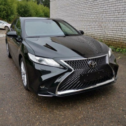 Комплект обвісів Lexus LS style для Toyota Camry 2018-2023 рр