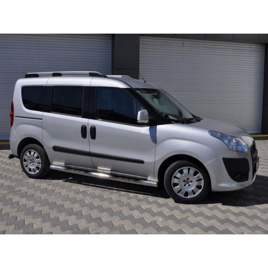 Бічні труби (2 шт., нерж.) 70мм, Максі база для Fiat Doblo II 2010-2022 рр