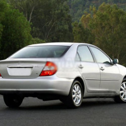 Хром планка над номером для Toyota Camry 2002-2006 рр