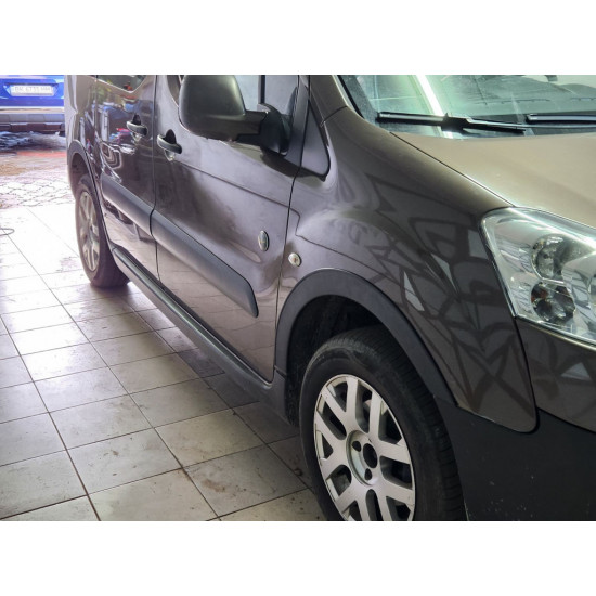 Накладки на арки (4 шт, чорні) XTR, 2 бокові двері, Пластик для Citroen Berlingo 2008-2018 рр