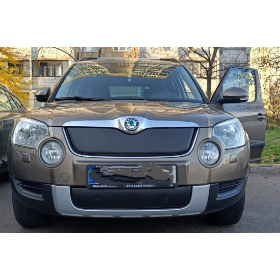 Зимова накладка на решітку (верхня, 2009-2013) Матова для Skoda Yeti рр