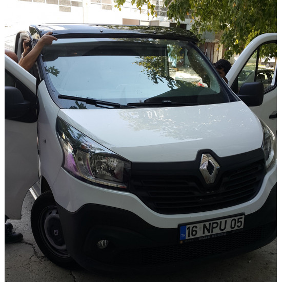 Козирьок на лобове скло (чорний глянець, 5мм) для Renault Trafic 2001-2015 рр