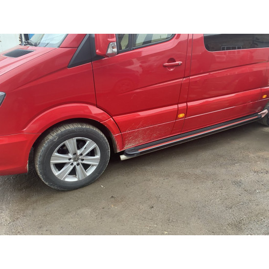 Бокові пороги Maya Red (2 шт., алюміній) Середня база для Mercedes Sprinter W906 2006-2018 рр