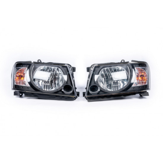 Передня оптика Safari Black (2004-2008, 2шт) для Nissan Patrol Y61 рр