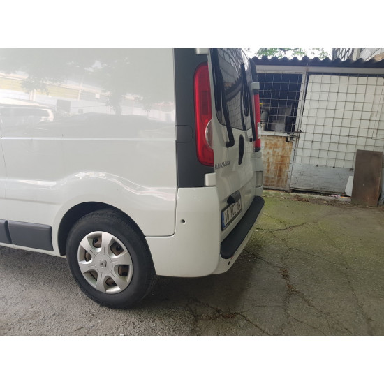 Накладка на задній бампер EuroCap (ABS) для Renault Trafic 2001-2015 рр