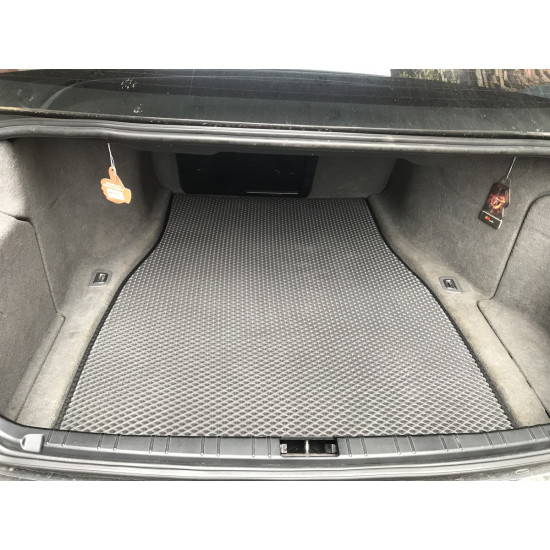 Килимок багажника E65 (EVA, чорний) для BMW 7 серія E65/66 Килимок багажника E65 (EVA, чорний) для BMW 7 серія E65/66