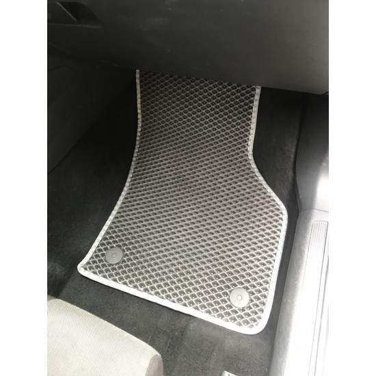 Килимки EVA (чорні) для Volkswagen Golf 7 Килимки EVA (чорні) для Volkswagen Golf 7
