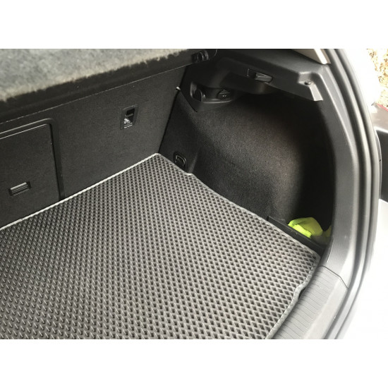 Килимок багажника (HB, EVA, чорний) для Volkswagen Golf 7 Килимок багажника (HB, EVA, чорний) для Volkswagen Golf 7