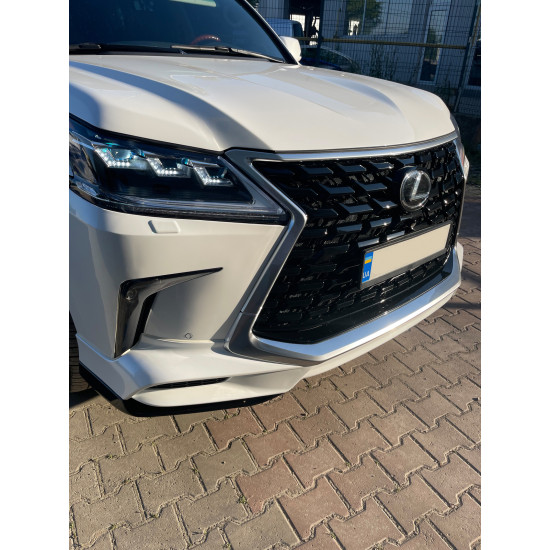 Комплект обвісів (TRD-Sport 2021-2022) Білий колір для Lexus LX570/450d