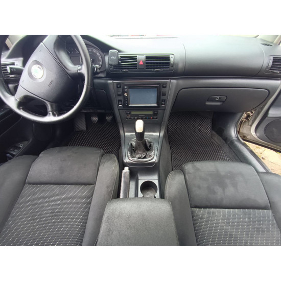 Килимки EVA (чорні) для Skoda Superb 2001-2009 рр Килимки EVA (чорні) для Skoda Superb 2001-2009 рр