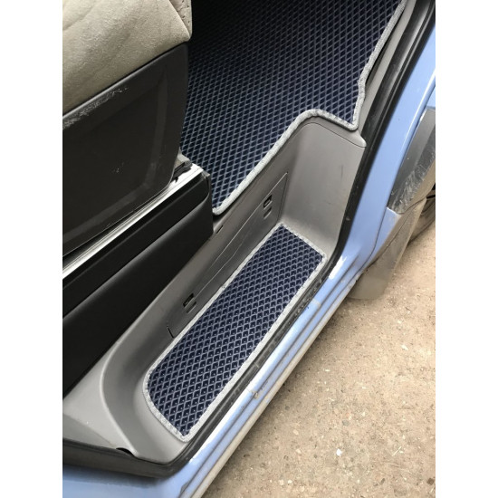 Килимки на пороги (3 шт, EVA, чорні) для Volkswagen Crafter 2006-2017рр Килимки на пороги (3 шт, EVA, чорні) для Volkswagen Crafter 2006-2017рр