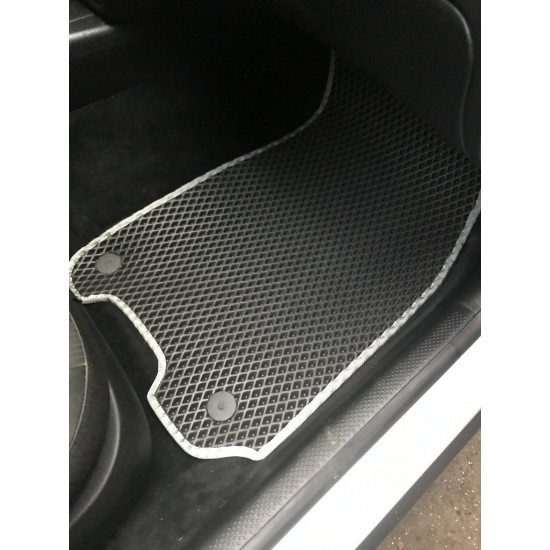 Килимки EVA (чорні) для Volkswagen Passat B5 1997-2005 років Килимки EVA (чорні) для Volkswagen Passat B5 1997-2005 років