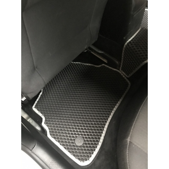 Килимки EVA (чорні) для Volkswagen Passat B5 1997-2005 років Килимки EVA (чорні) для Volkswagen Passat B5 1997-2005 років