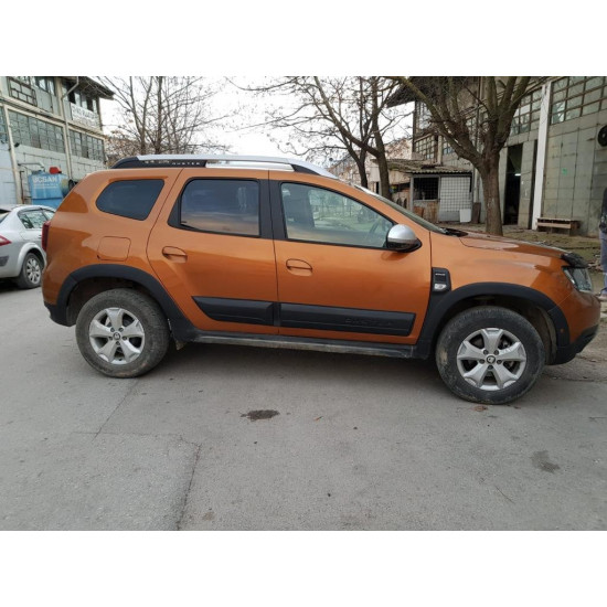 Молдинги V1 (4 шт, ABS) EuroCap - Туреччина для Dacia Duster 2018-2024 рр Молдинги V1 (4 шт, ABS) EuroCap - Туреччина для Dacia Duster 2018-2024 рр