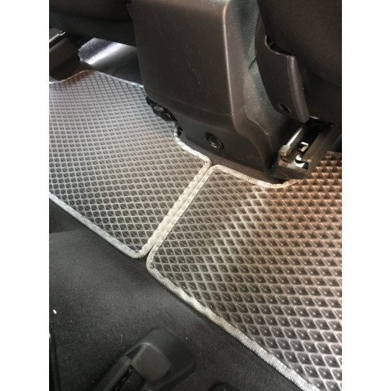 Килимки EVA (чорні) для Toyota Corolla Verso 2004-2009 Килимки EVA (чорні) для Toyota Corolla Verso 2004-2009