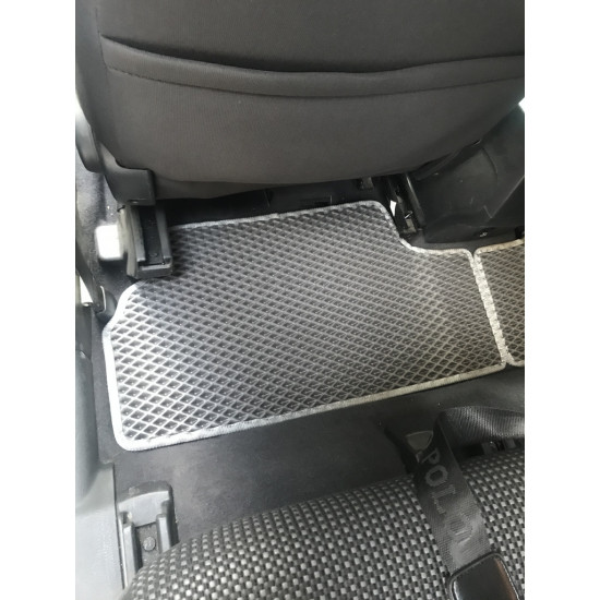 Килимки EVA (чорні) для Toyota Corolla Verso 2004-2009 Килимки EVA (чорні) для Toyota Corolla Verso 2004-2009