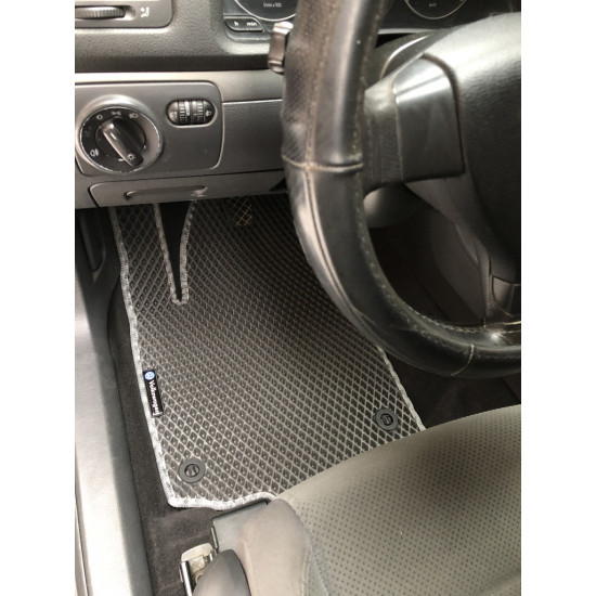 Килимки EVA (чорні) для Volkswagen Golf 5 Килимки EVA (чорні) для Volkswagen Golf 5