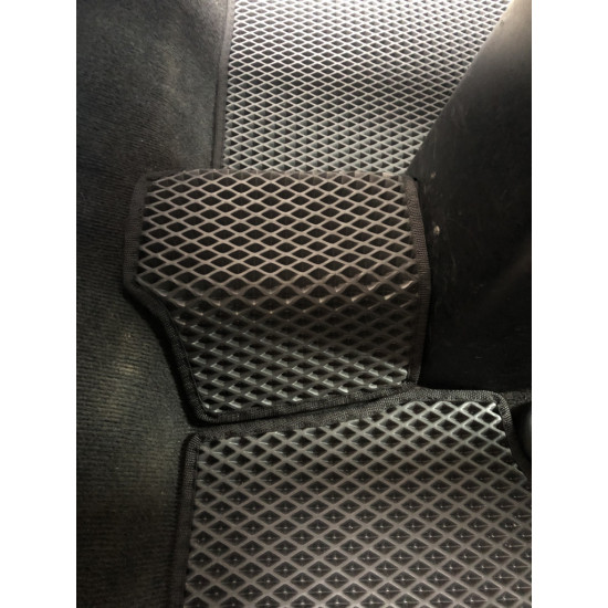 Килимки EVA (чорні) для Mitsubishi Pajero Sport 2008-2015рр Килимки EVA (чорні) для Mitsubishi Pajero Sport 2008-2015рр