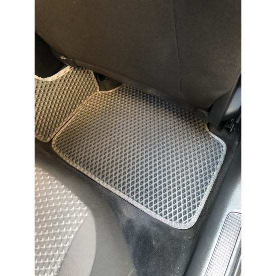 Килимки EVA (чорні) для Volkswagen Passat B8 2015-2024 рр Килимки EVA (чорні) для Volkswagen Passat B8 2015-2024 рр