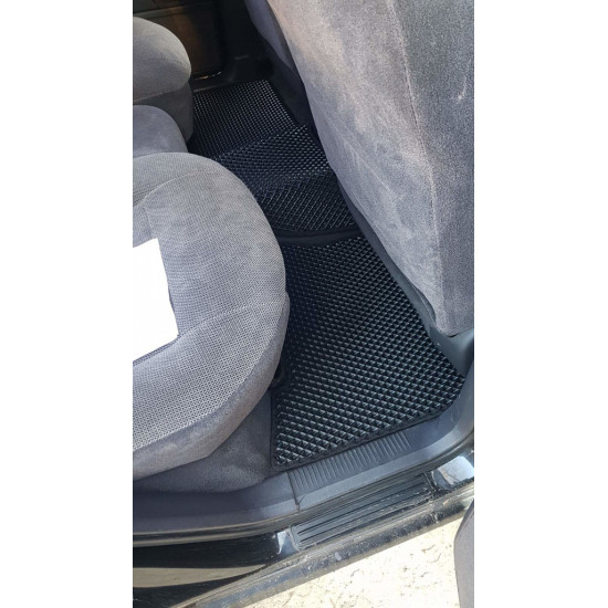 Килимки EVA (чорні) для Jeep Grand Cherokee WJ 1999-2004рр Килимки EVA (чорні) для Jeep Grand Cherokee WJ 1999-2004рр