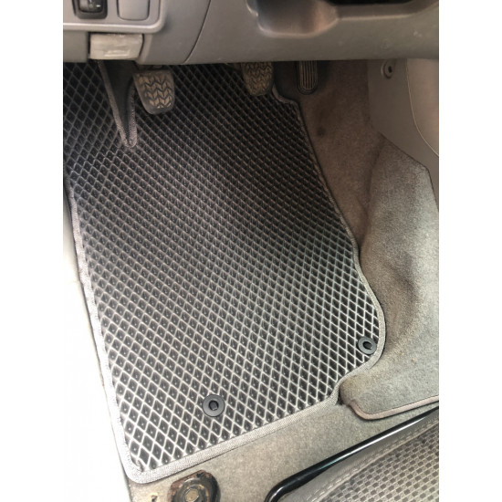 Килимки EVA (чорні) для Toyota Hilux 2006-2015 рр Килимки EVA (чорні) для Toyota Hilux 2006-2015 рр