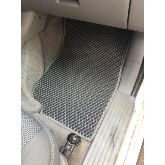 Килимки EVA (чорні) для Toyota Hilux 2006-2015 рр Килимки EVA (чорні) для Toyota Hilux 2006-2015 рр