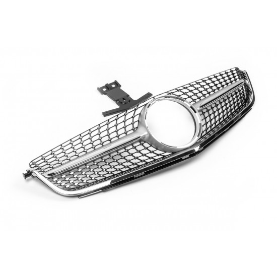 Передня решітка Diamond Silver (для C63) 2007-2011 для Mercedes C-class W204 рр Передня решітка Diamond Silver (для C63) 2007-2011 для Mercedes C-class W204 рр