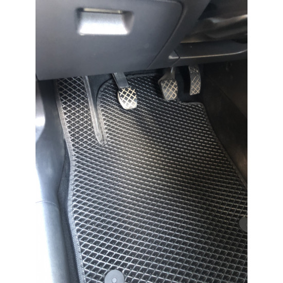 Килимки EVA (чорні) для Skoda Octavia IV A8 2020-2024 рр Килимки EVA (чорні) для Skoda Octavia IV A8 2020-2024 рр