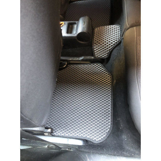 Килимки EVA (чорні) для Volkswagen Golf 4 Килимки EVA (чорні) для Volkswagen Golf 4