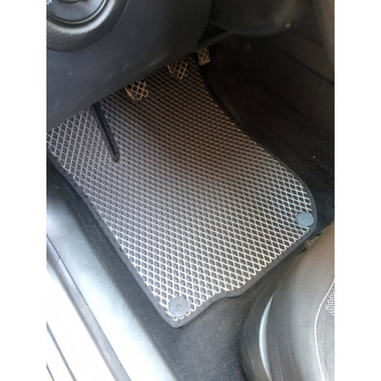 Килимки EVA (чорні) для Volkswagen Golf 4 Килимки EVA (чорні) для Volkswagen Golf 4