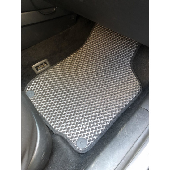 Килимки EVA (чорні) для Volkswagen Golf 4 Килимки EVA (чорні) для Volkswagen Golf 4