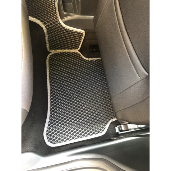 Килимки EVA (чорні) для Skoda Fabia 2014-2021 рр Килимки EVA (чорні) для Skoda Fabia 2014-2021 рр