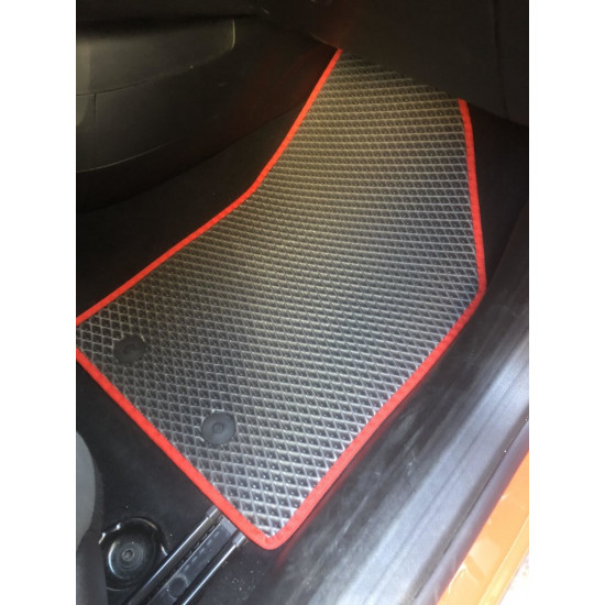 Килимки EVA (чорні) для Fiat 500X Килимки EVA (чорні) для Fiat 500X