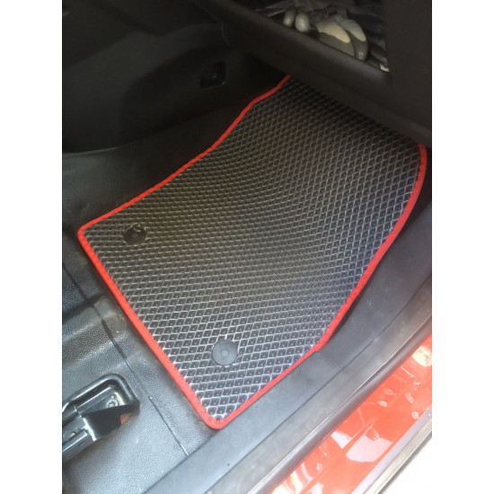 Килимки EVA (МКПП, чорні) для Ford Connect 2014-2021 рр Килимки EVA (МКПП, чорні) для Ford Connect 2014-2021 рр