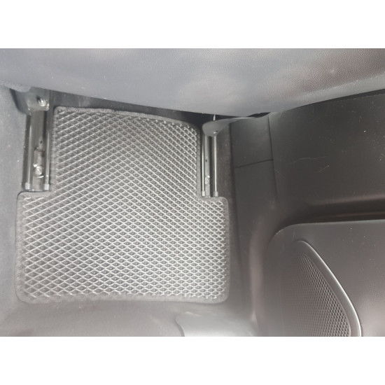 Килимки EVA (чорні) для Renault Captur 2013-2019 рр Килимки EVA (чорні) для Renault Captur 2013-2019 рр
