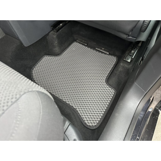 Килимки EVA (чорні) для Skoda Yeti 2010-2024 рр Килимки EVA (чорні) для Skoda Yeti 2010-2024 рр