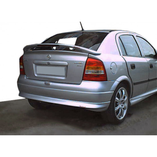 Задня нижня накладка HB (під фарбування) для Opel Astra G classic 1998-2012рр