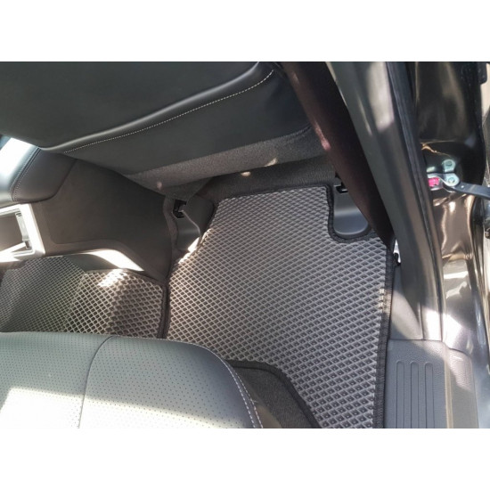 Килимки EVA (чорні) для Mitsubishi Pajero Sport 2015-2024 рр Килимки EVA (чорні) для Mitsubishi Pajero Sport 2015-2024 рр