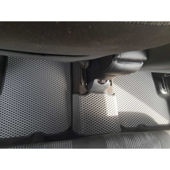 Килимки EVA (чорні) для Dacia Sandero 2007-2013 рр Килимки EVA (чорні) для Dacia Sandero 2007-2013 рр