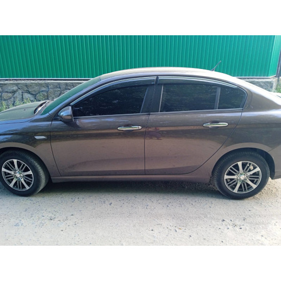 Вітровики з хромом (4 шт., Sunplex Chrome) для Fiat Tipo 2016-2024 рр