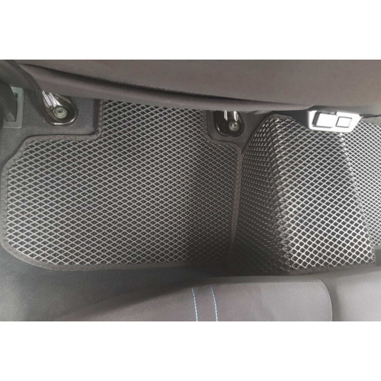 Килимки EVA (чорні) для Nissan Leaf 2017-2024 рр Килимки EVA (чорні) для Nissan Leaf 2017-2024 рр