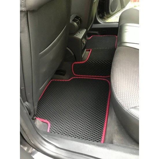 Килимки EVA (чорні) SD для Opel Vectra C 2002-2008 років Килимки EVA (чорні) SD для Opel Vectra C 2002-2008 років